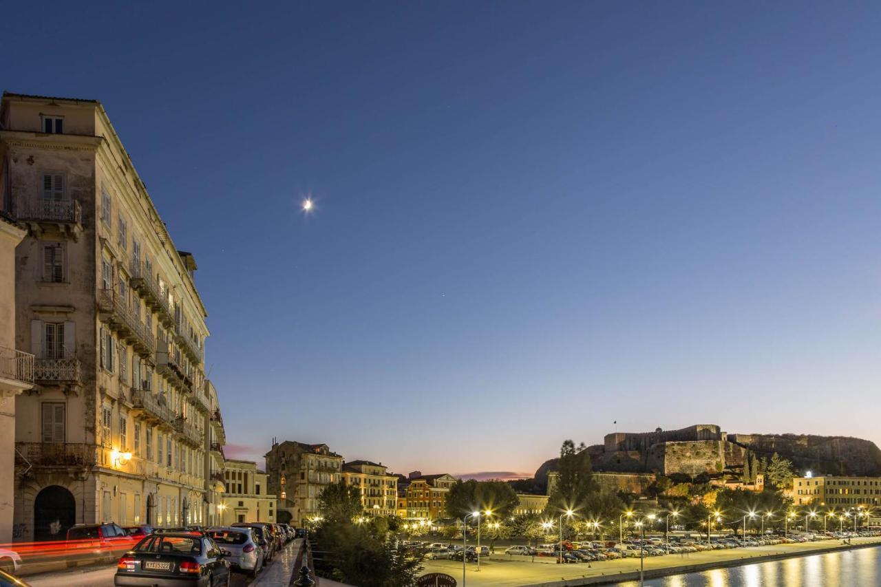 شقة Mouragia Loft - Waterfront Old Corfu Town المظهر الخارجي الصورة